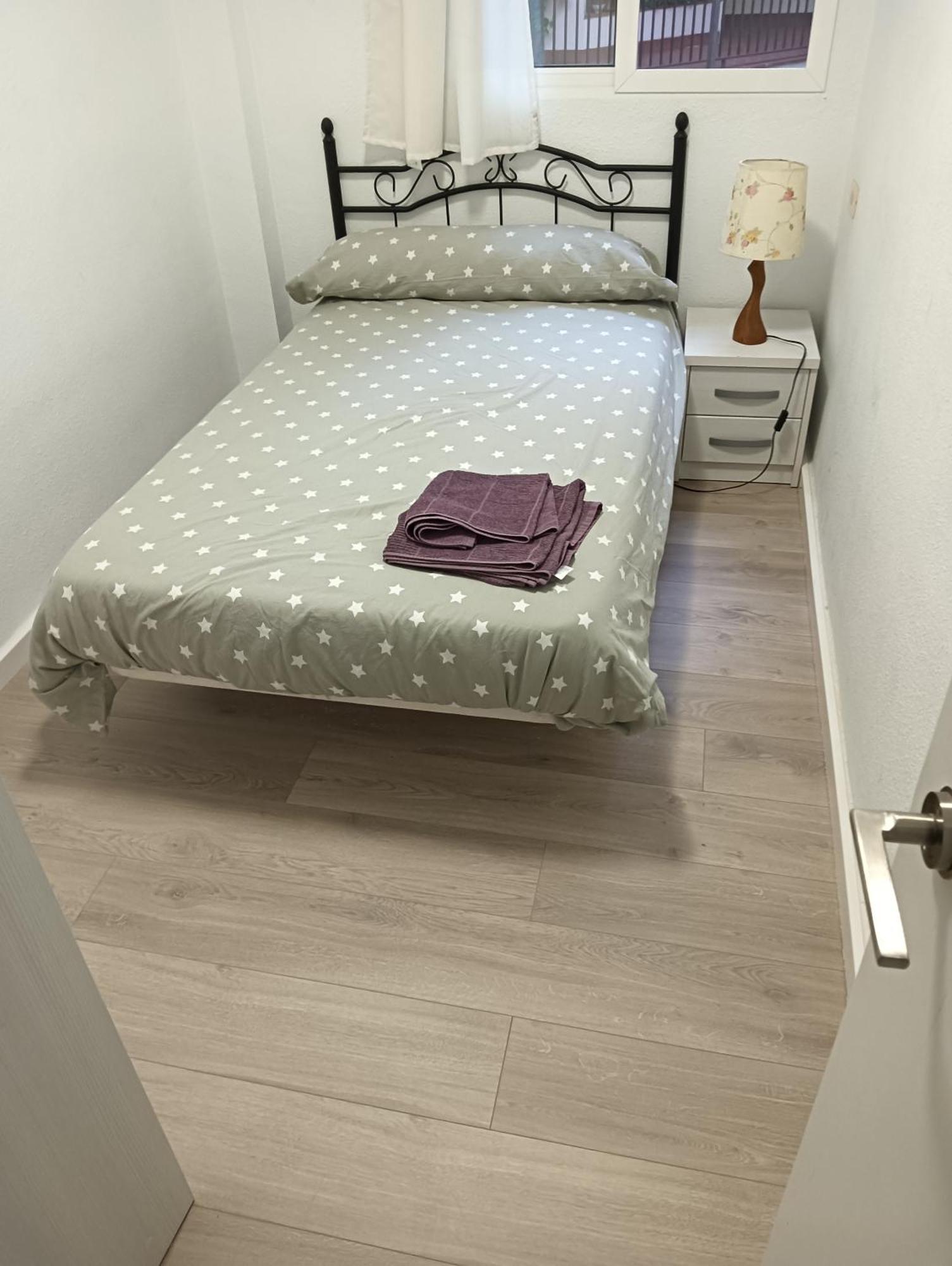 Precioso Aptmento En Gilet A Pies De La Calderona Luaran gambar